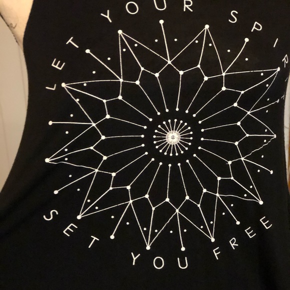 Tank top - Picture 2 of 5